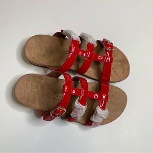 New Vionic Sandals Red Gold Strappy Slip On Patent Leather Sz 9 Wide